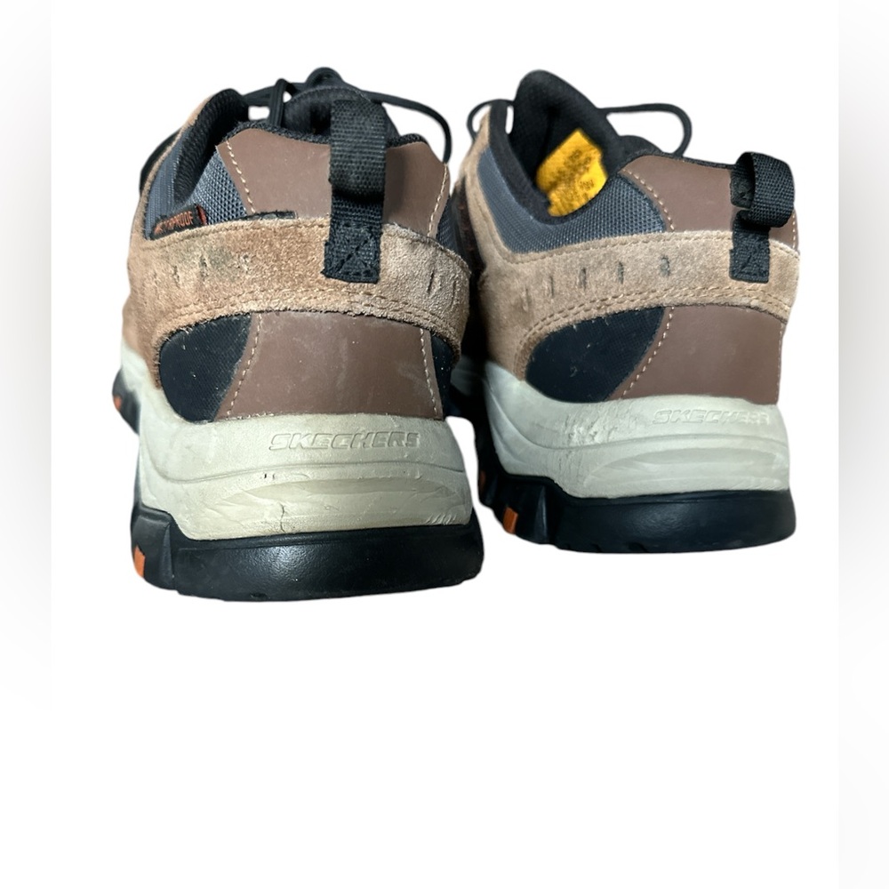 Sketchers comp toe waterproof slip resistant work shoes - Picture 3 of 8